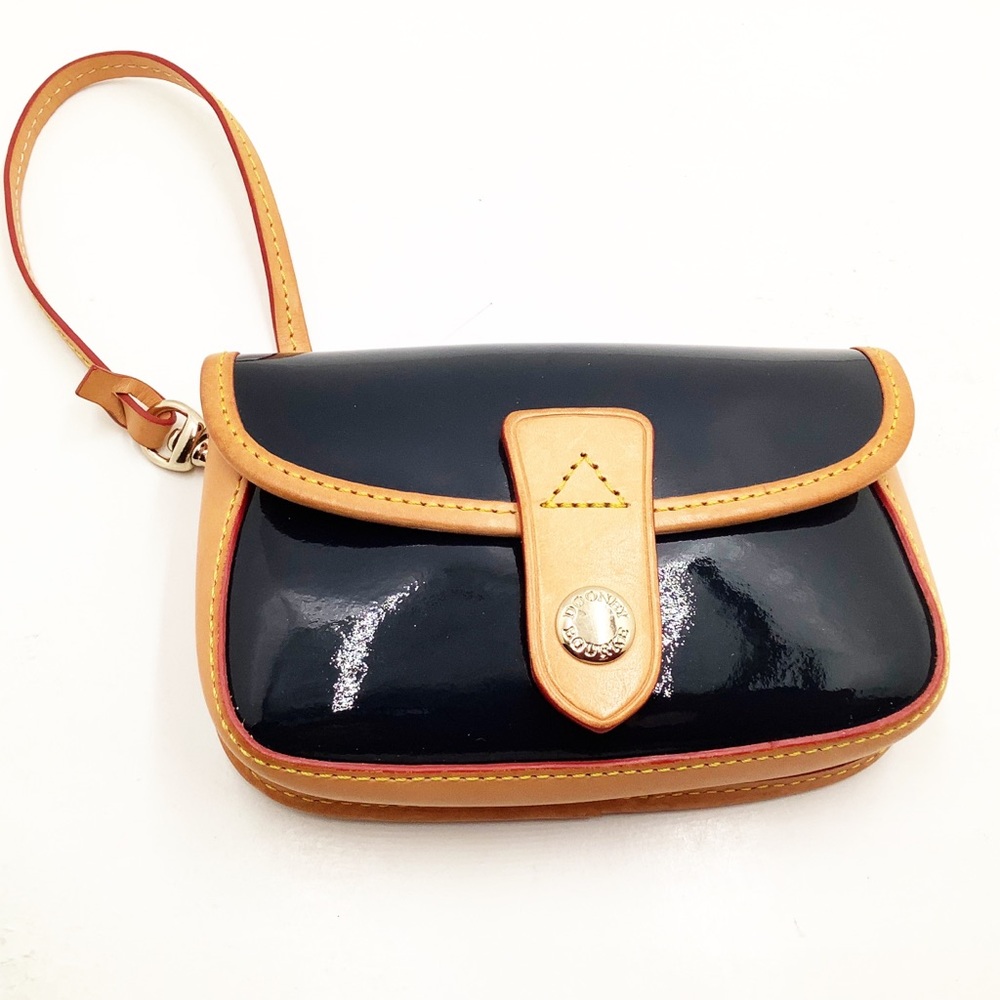 {Dooney&Bourke} Wristlet